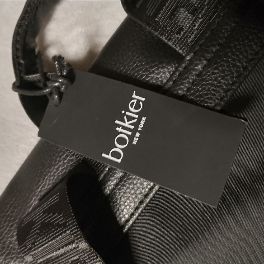 Botkier Small Trigger Backpack - Picture 5 of 6